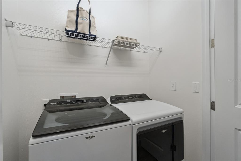 6935 HIGGS ALLEY gallery image #28