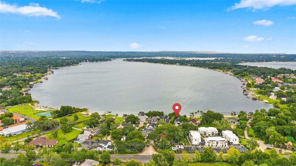 673 LAKE HARBOR CIRCLE gallery image #53