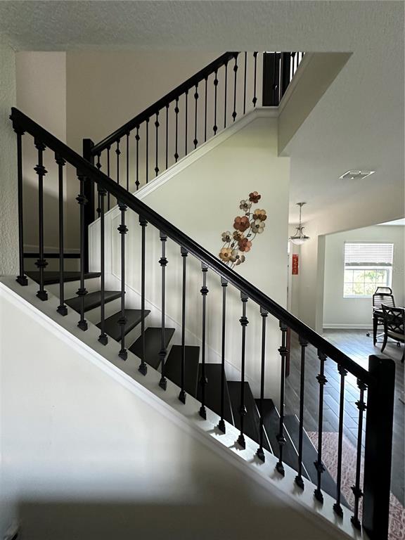 2093 LAKE SIDE AVENUE gallery image #13