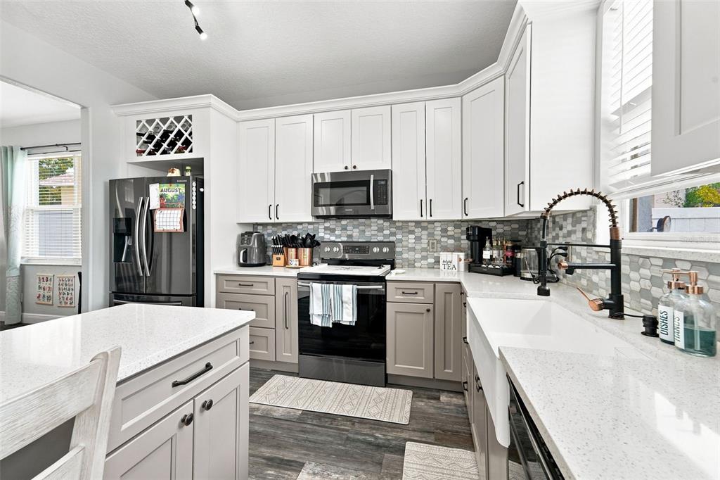 9773 BENNINGTON CHASE DRIVE gallery image #10