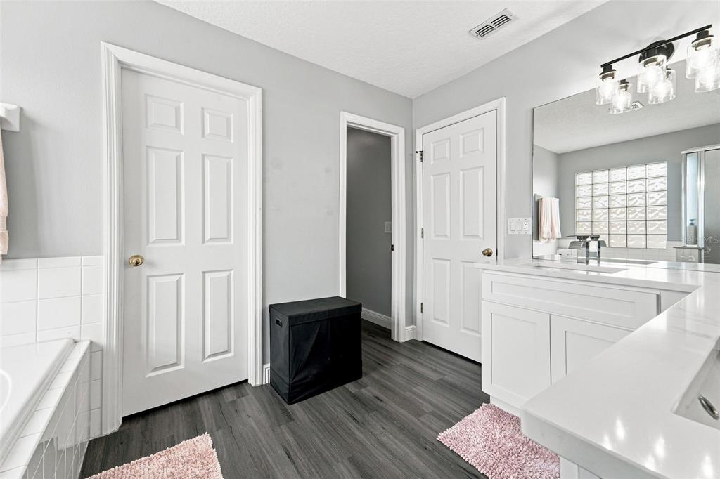 9773 BENNINGTON CHASE DRIVE gallery image #22