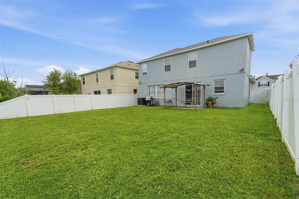 9773 BENNINGTON CHASE DRIVE gallery image #34