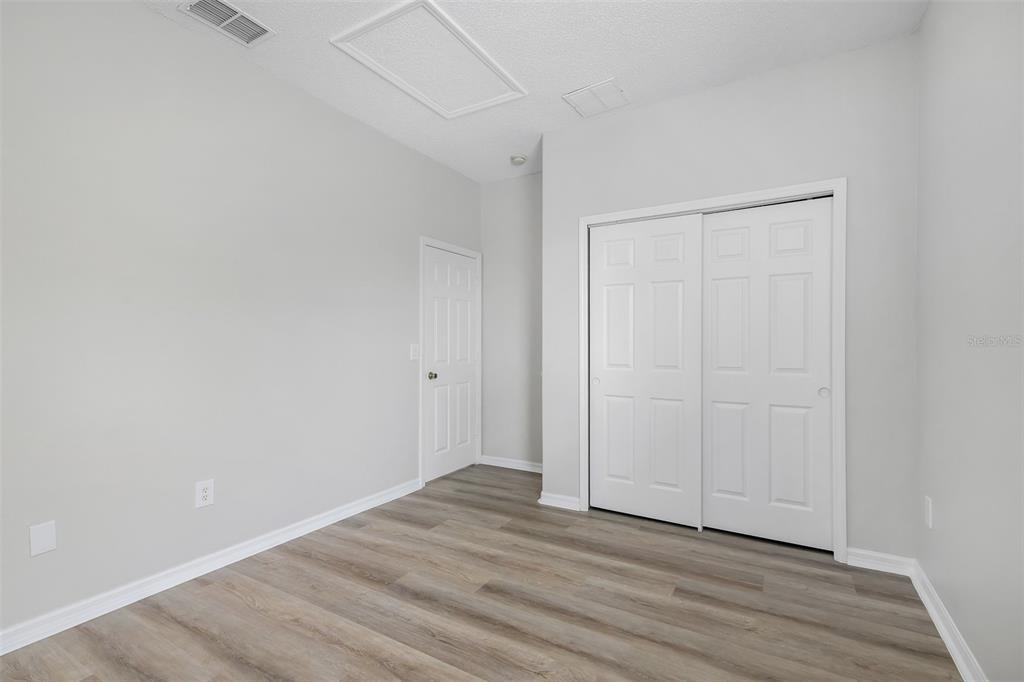 1720 BEAR BAY COVE gallery image #19