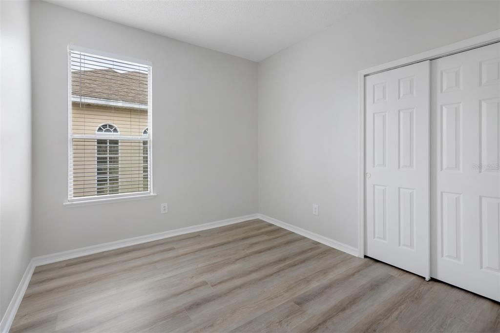 1720 BEAR BAY COVE gallery image #20