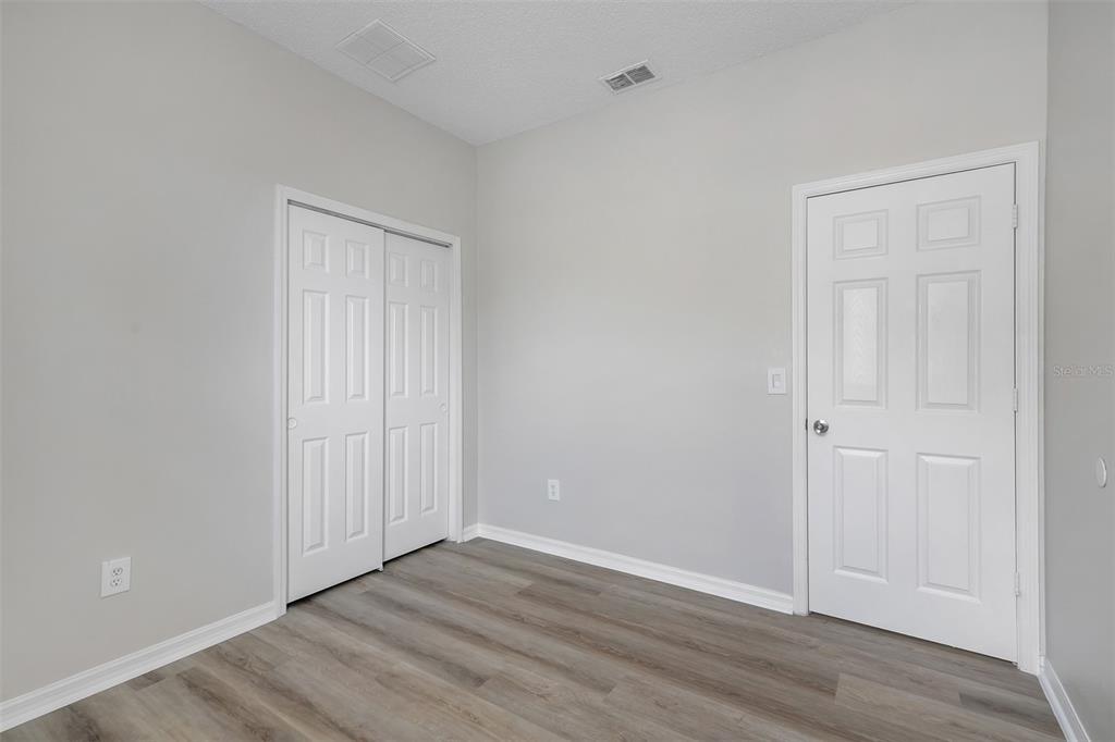 1720 BEAR BAY COVE gallery image #21