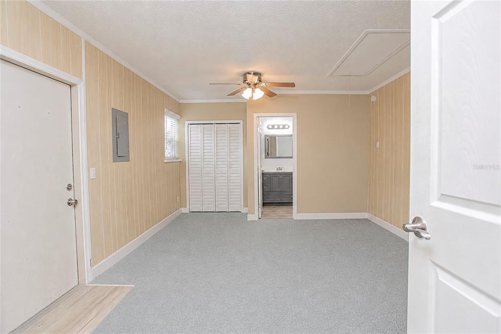 7621 RUTHWIND COURT gallery image #13