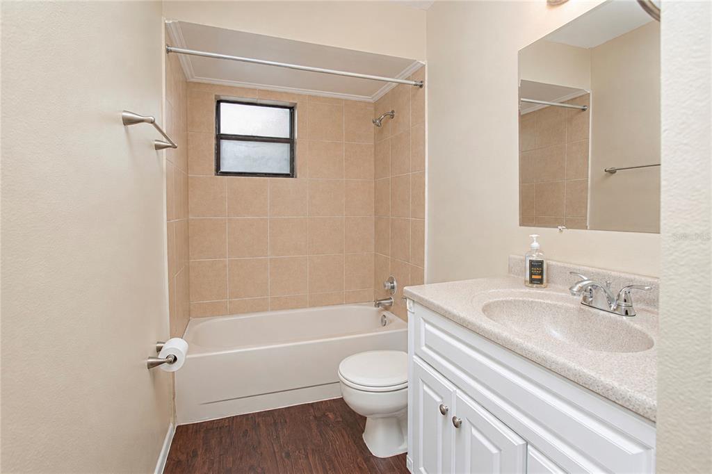 7621 RUTHWIND COURT gallery image #16
