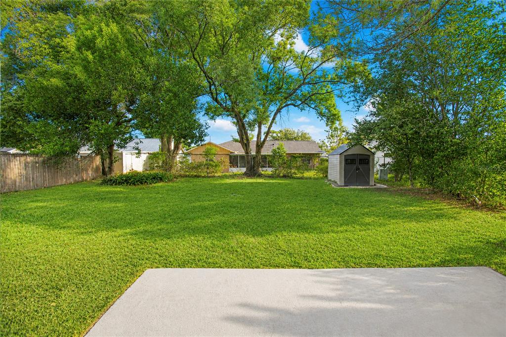 7621 RUTHWIND COURT gallery image #24