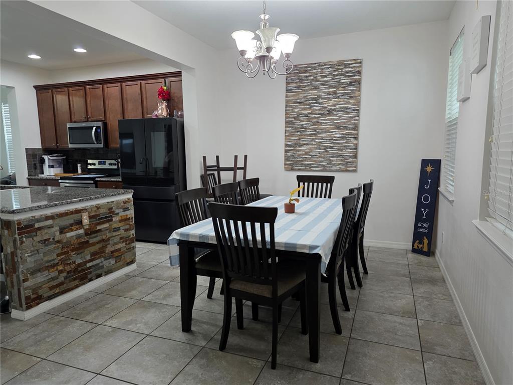12749 GARRIDAN AVENUE gallery image #2