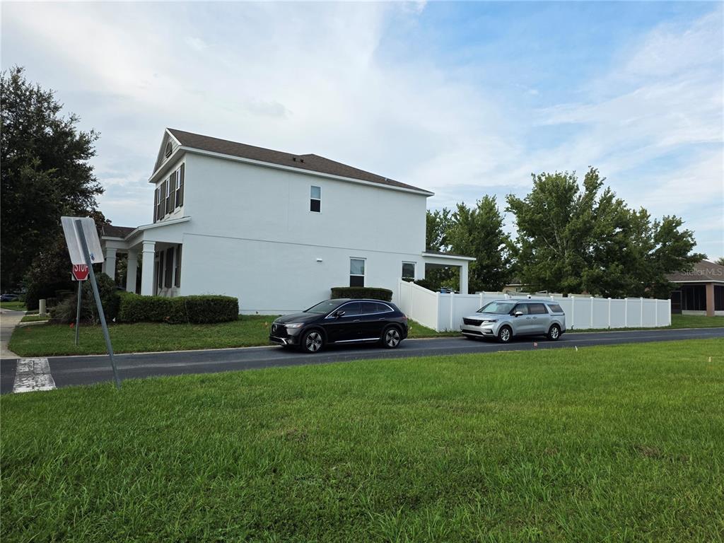 12749 GARRIDAN AVENUE gallery image #34