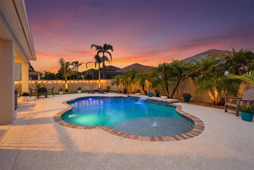 19385 PUMMELO DRIVE gallery image #12