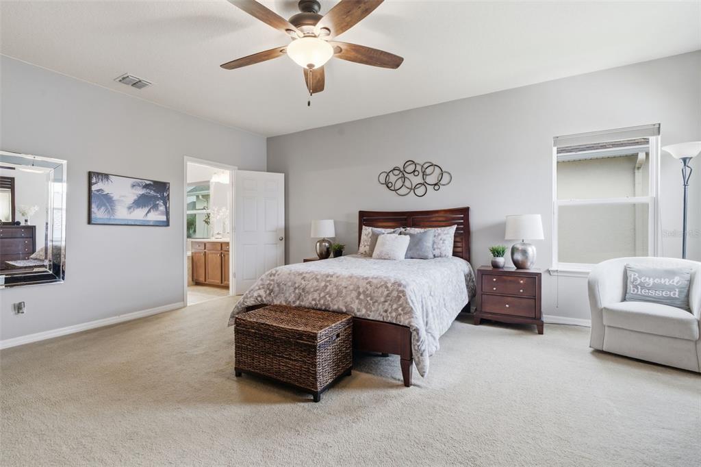 19385 PUMMELO DRIVE gallery image #16