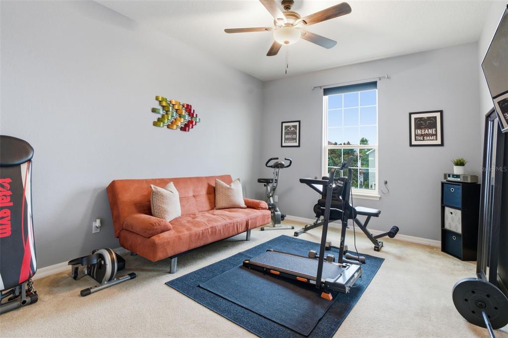 19385 PUMMELO DRIVE gallery image #26