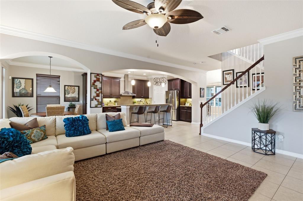 19385 PUMMELO DRIVE gallery image #9