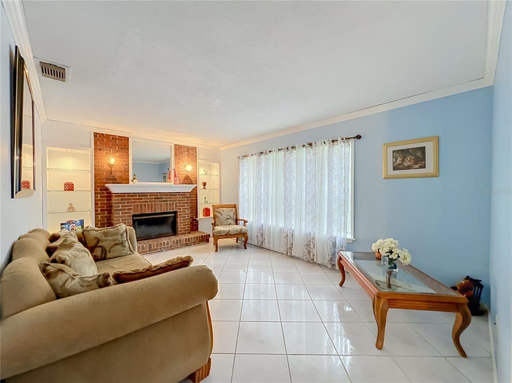 9216 AMITY COURT gallery image #11