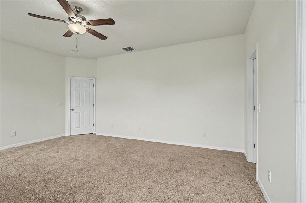 4542 GALLBERRY COURT gallery image #6