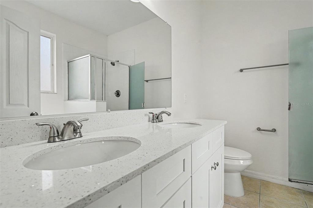 4542 GALLBERRY COURT gallery image #8