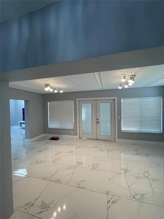 3140 TCU BOULEVARD gallery image #12