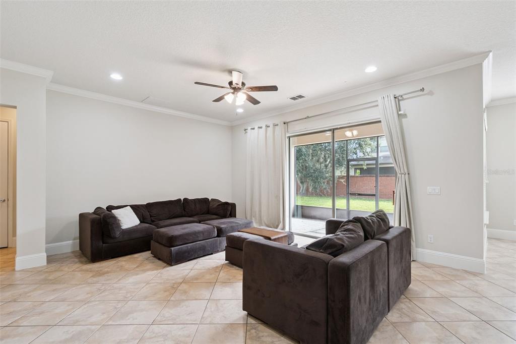 9447 PRINCE HARRY DRIVE gallery image #13
