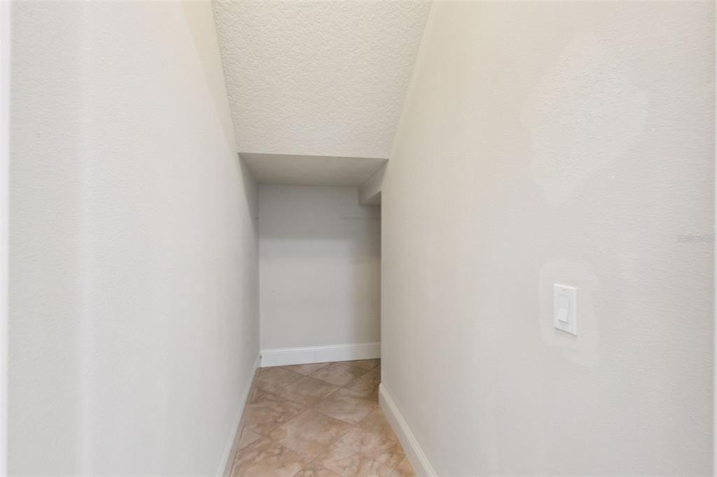 9447 PRINCE HARRY DRIVE gallery image #19