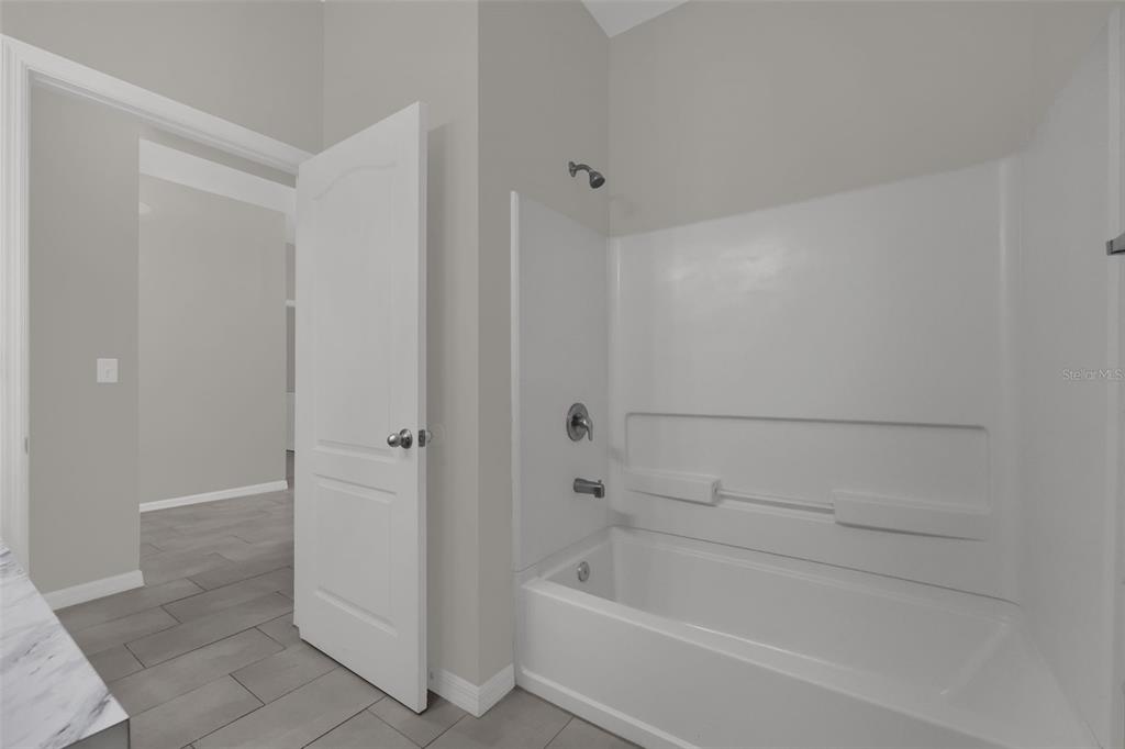 12112 CARSON DRIVE gallery image #24