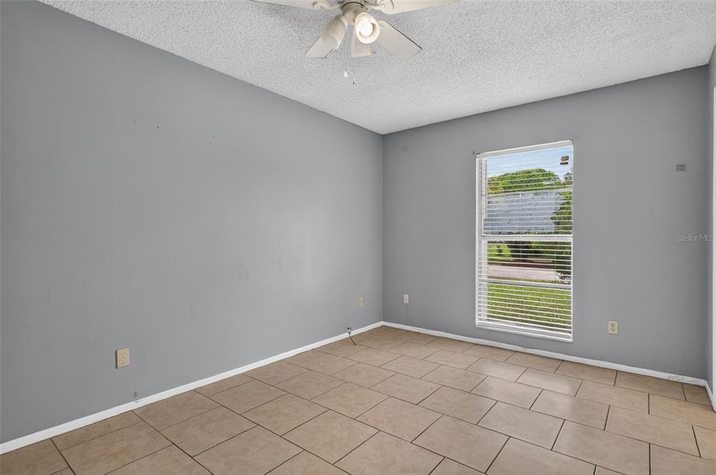 1877 WAYSIDE DRIVE gallery image #16