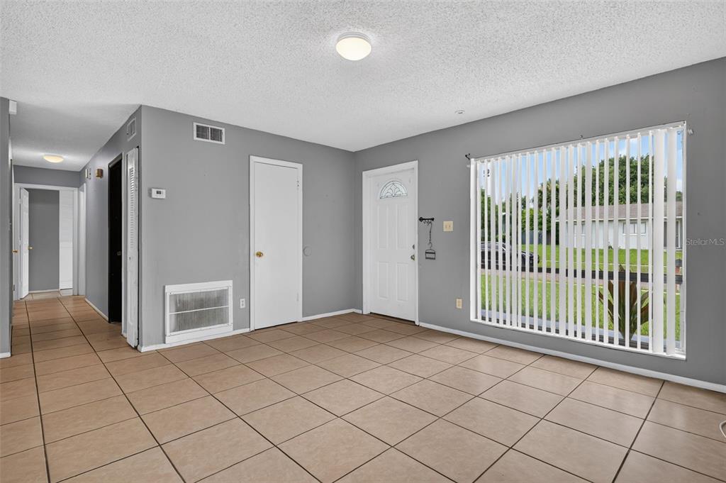 1877 WAYSIDE DRIVE gallery image #7