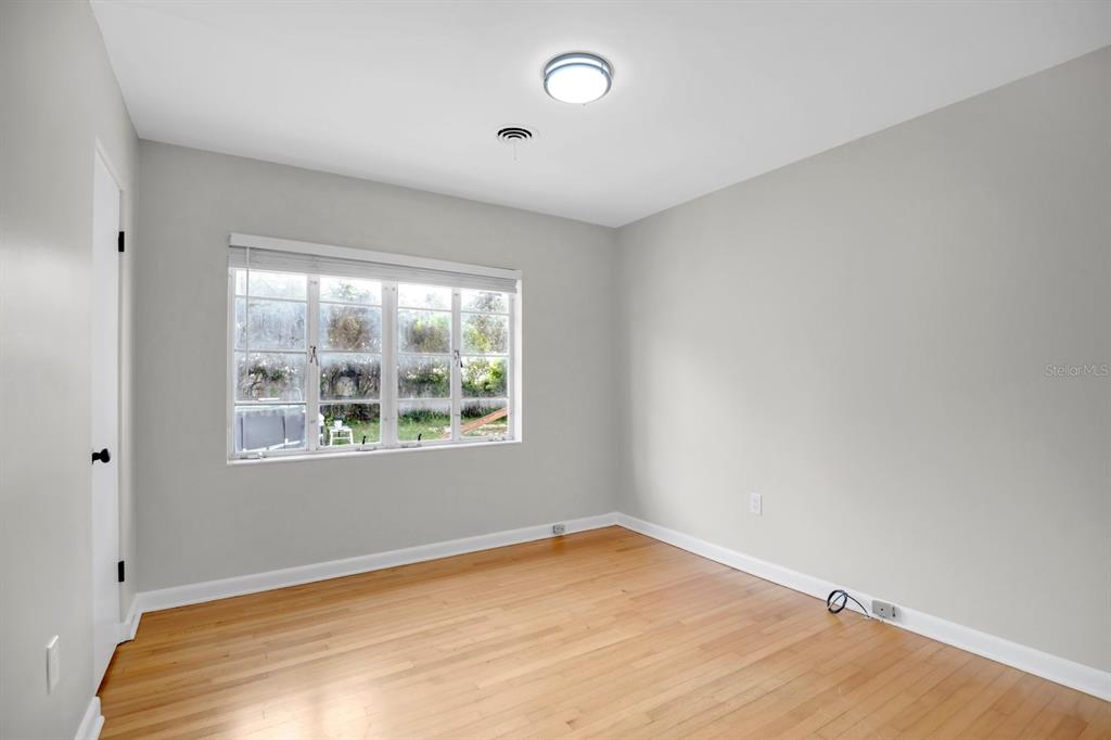 1427 BRYN MAWR STREET gallery image #18
