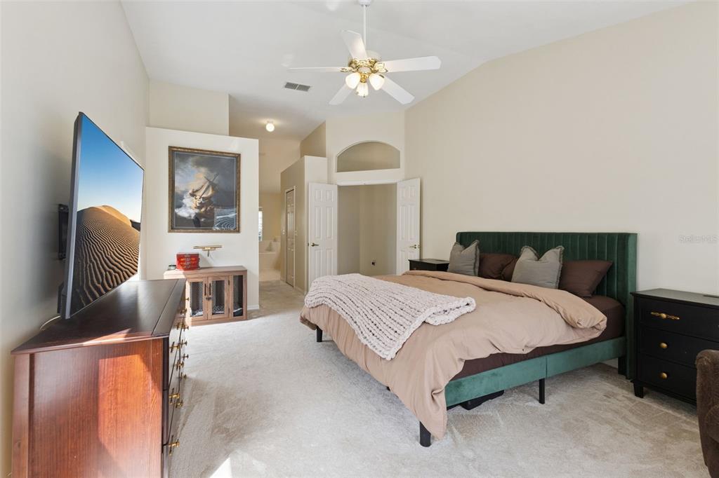 14313 ROXSHIRE DRIVE gallery image #17
