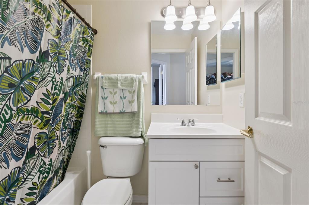 14313 ROXSHIRE DRIVE gallery image #28