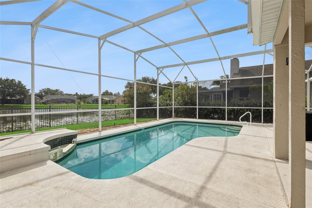 14313 ROXSHIRE DRIVE gallery image #34