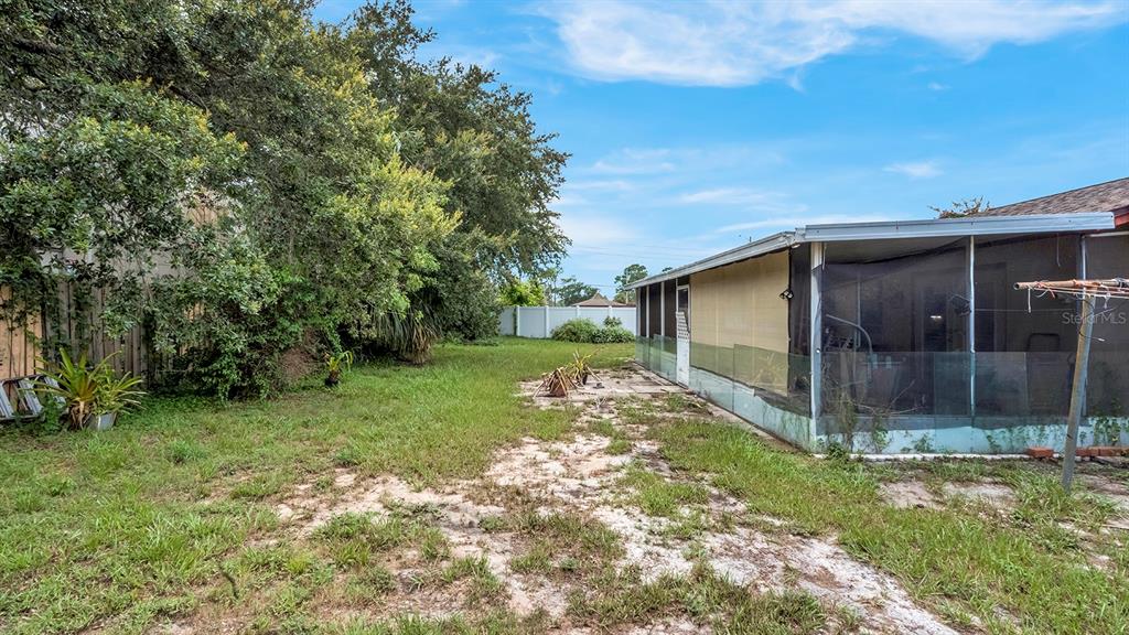 2906 FIELDCREST COURT gallery image #18
