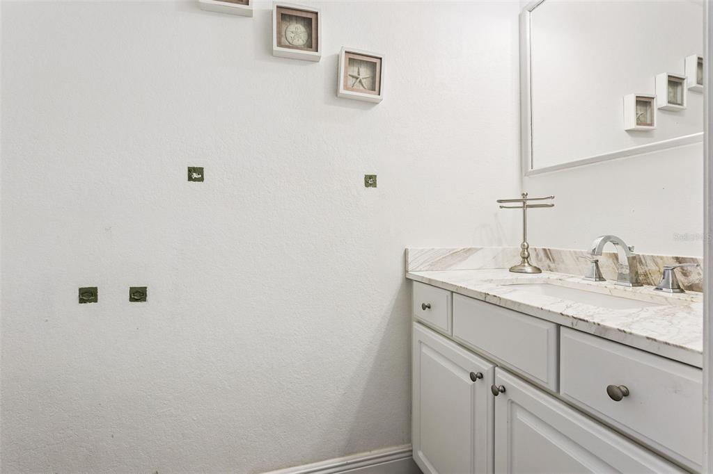 160 JUNIPER TRAIL gallery image #39