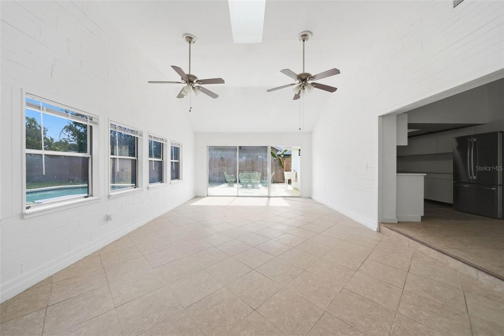 6113 BEAUMONT AVENUE gallery image #11
