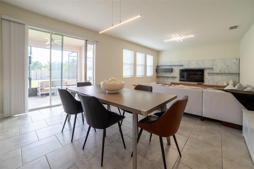 11109 SWEETGUM WOODS DRIVE gallery image #13