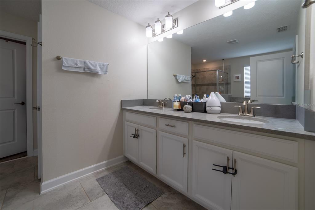 11109 SWEETGUM WOODS DRIVE gallery image #37
