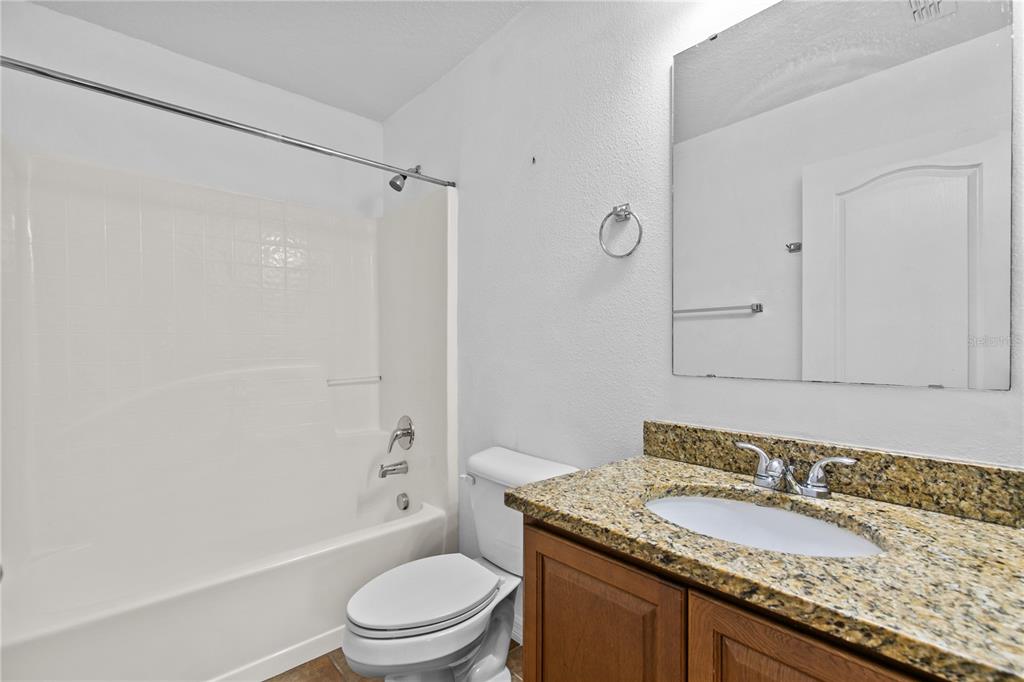 8830 ISLA BELLA DRIVE gallery image #27