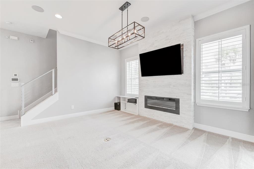 8521 DUBOCHET STREET gallery image #17