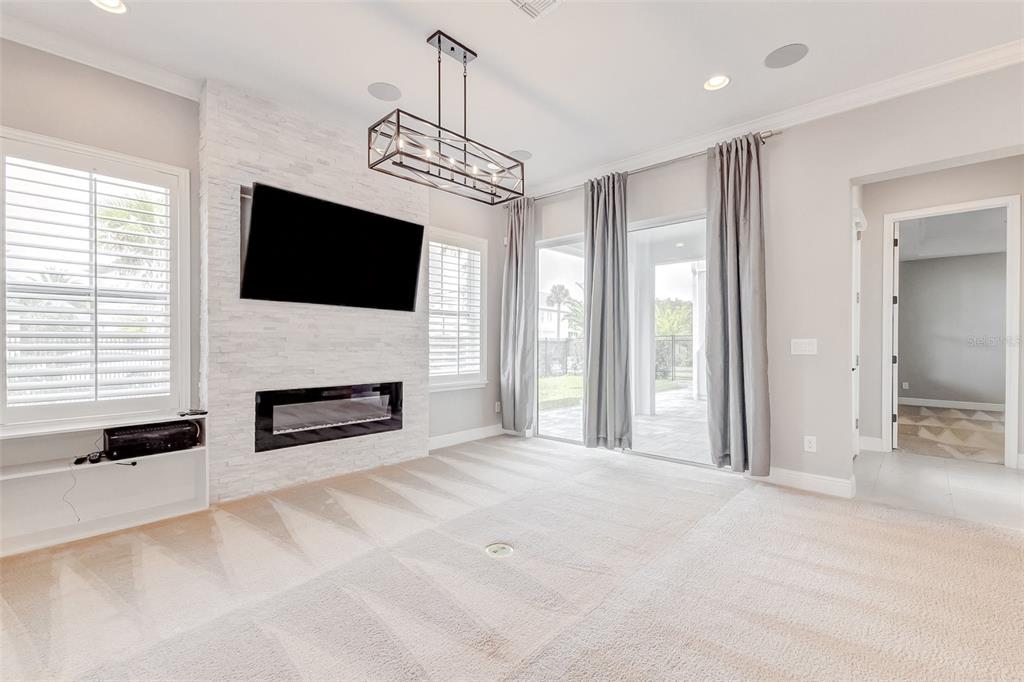 8521 DUBOCHET STREET gallery image #18