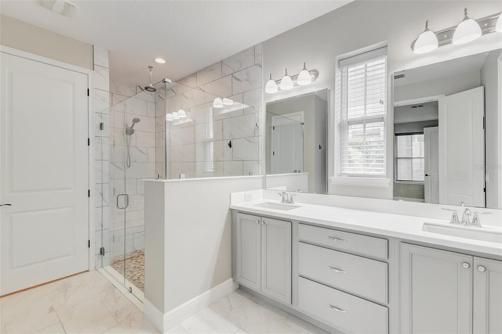 8521 DUBOCHET STREET gallery image #21