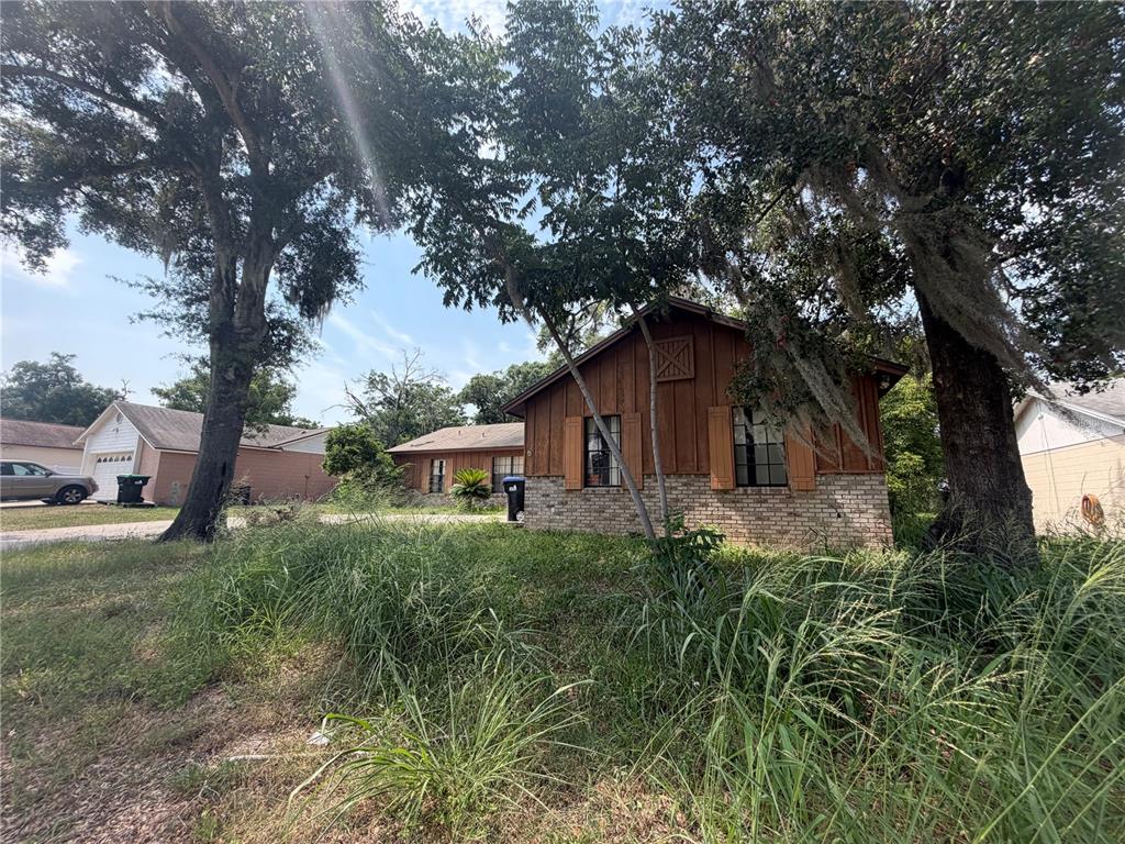 6234 SPARLING HILLS CIRCLE gallery image #3