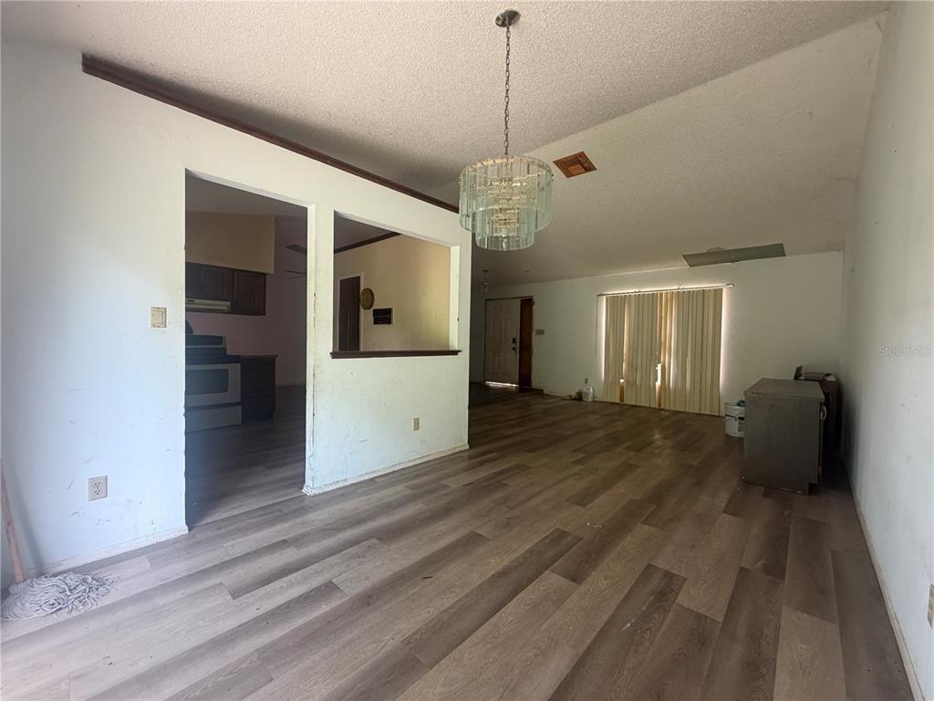 6234 SPARLING HILLS CIRCLE gallery image #5