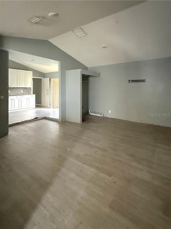 6313 LIVEWOOD OAKS DRIVE gallery image #11