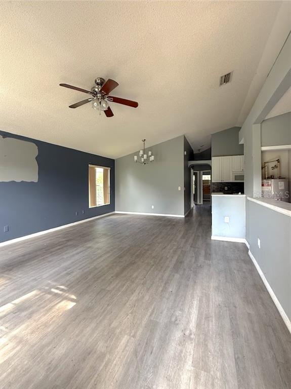 6313 LIVEWOOD OAKS DRIVE gallery image #3