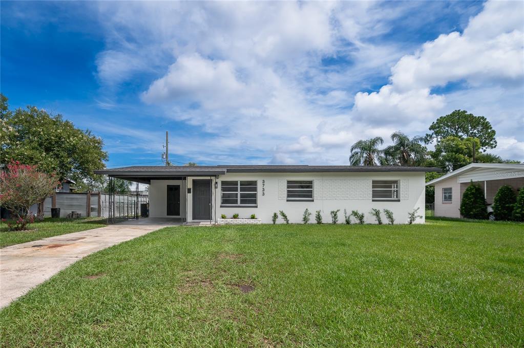 3733 SURREY DRIVE gallery image #1