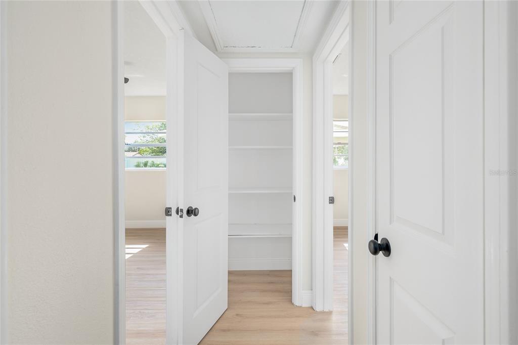 3733 SURREY DRIVE gallery image #24