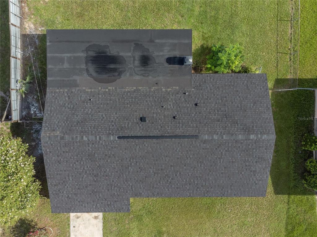 3733 SURREY DRIVE gallery image #54
