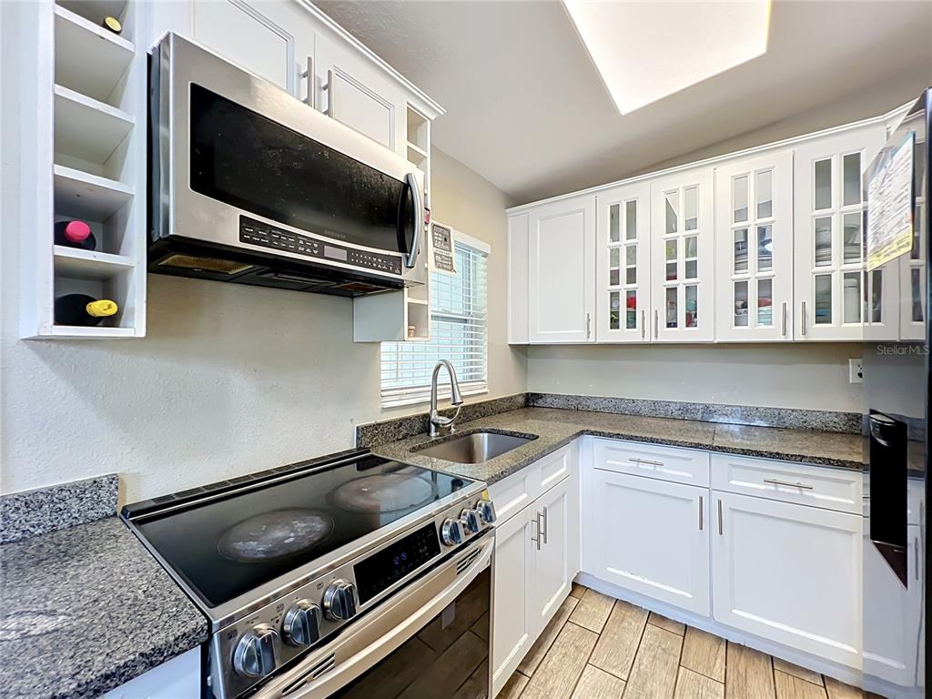 5602 ASTORIA PLACE gallery image #19