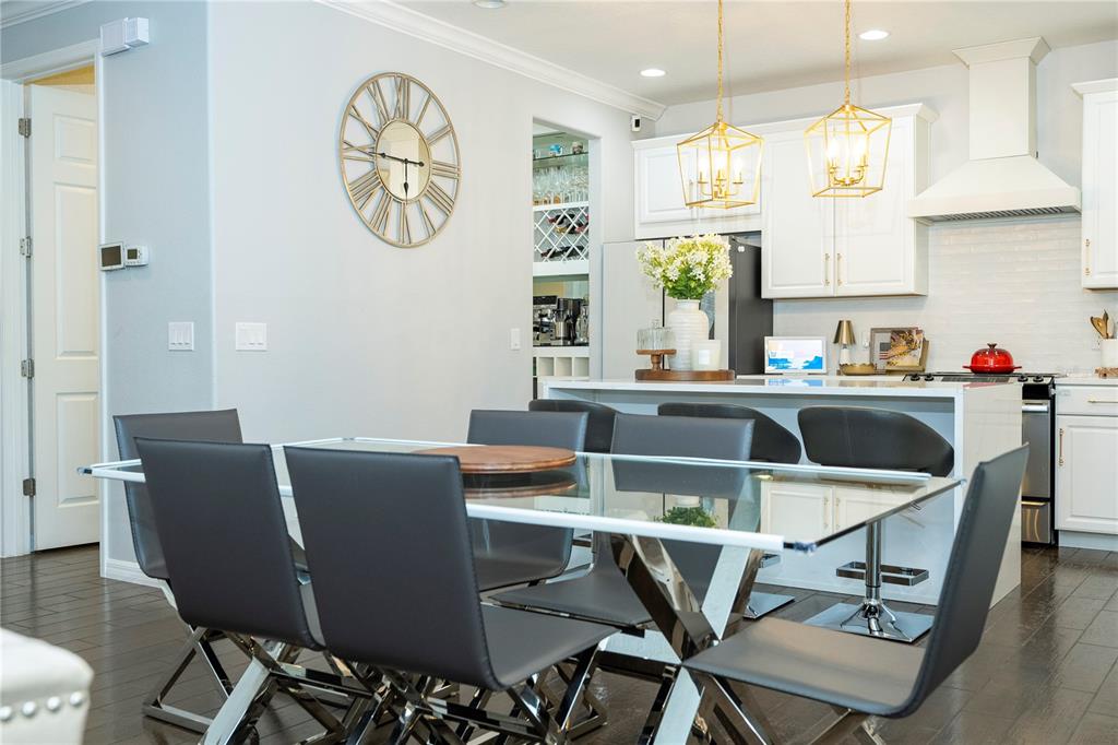 5185 DOVE TREE STREET gallery image #16