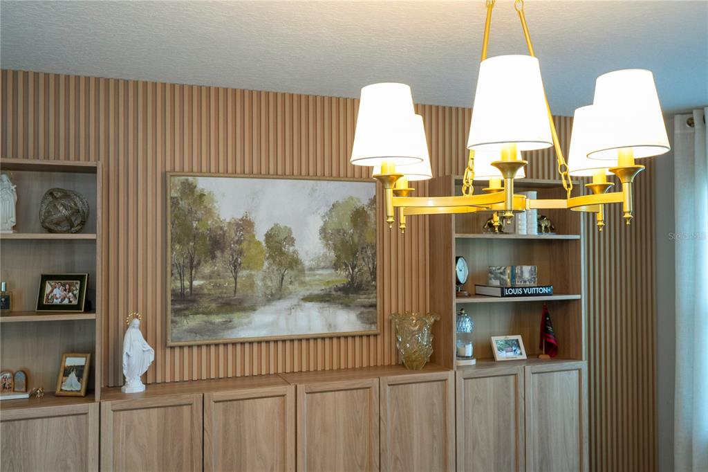 5185 DOVE TREE STREET gallery image #32